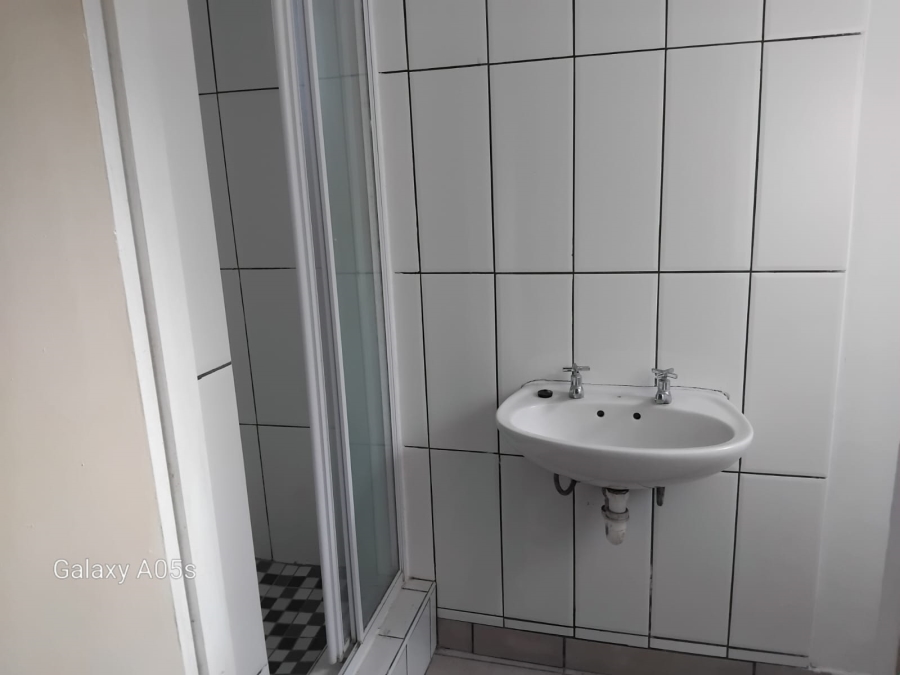 1 Bedroom Property for Sale in Gonubie Eastern Cape
